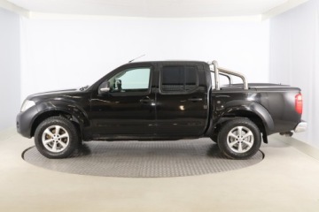 Nissan Navara IV 2015 Nissan Navara 2.5 DCi, 4X4, Klima, zdjęcie 2
