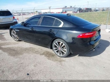 Jaguar XE Sedan 2.0 i4 240KM 2017 Jaguar XE Jaguar XE Prestige, od ubezpieczalni 2.0 Benzyna 240KM, zdjęcie 5