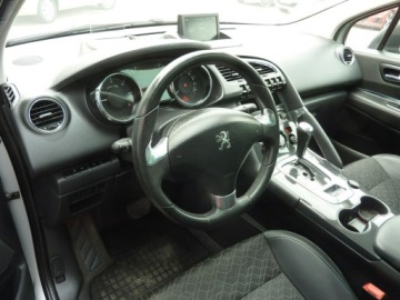 Peugeot 3008 II Crossover 1.6 BlueHDi 120KM 2016 Peugeot 3008 1.6 HDI, zdjęcie 10