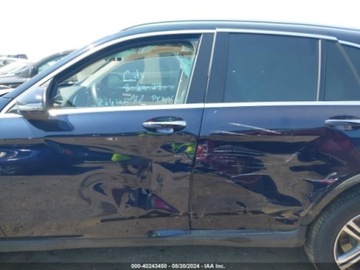 Mercedes GLC C254/X254 2022 Mercedes-Benz GLC 2022r, 300, 4Matic, 2.0L 2.0 Benzyna 255KM, zdjęcie 4