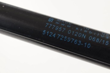 BMW 3 F30 F35 F31 2015 PRAVÁ STRANA TLUMIČ KRYT ZADNÍ KUFRU