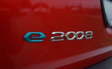 Peugeot 2008 II e-SUV Elektryczny 50kWh 136KM 2021 Peugeot 2008 GT Pack Full Jak Nowy Od RiA Elektryczny 136KM, zdjęcie 11