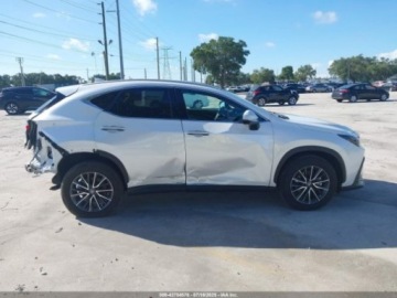 Lexus NX II 2025 Lexus NX 350 Luxury, 2025r. 4x4, 2.4L 2.4 Benzyna 275KM, zdjęcie 2