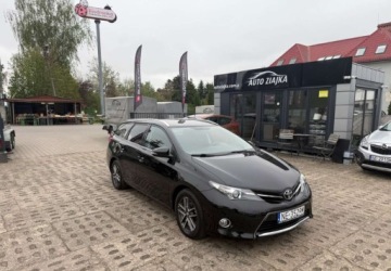 Toyota Auris II Touring Sports Facelifting 1.6 Valvematic 132KM 2015 Toyota Auris Gwarancja 12 miesiecy 1.6 Benzyna 132KM, zdjęcie 1