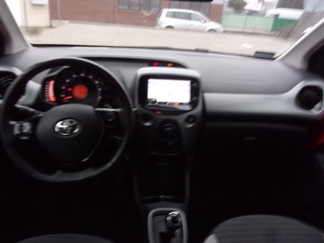 Toyota Aygo II Hatchback 5d 1.0 VVT-i 69KM 2018 Toyota Aygo Salon PL I wł, zdjęcie 10