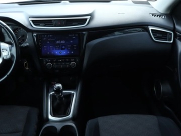 Nissan Qashqai II Crossover 1.6 DIG-T 163KM 2015 Nissan Qashqai 1.6 DIG-T, Salon Polska, Klima, zdjęcie 7