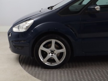 Ford S-Max I Van Facelifting 2.0 Duratec Flexifuel 145KM 2011 Ford S-Max 2.0 Duratec, Klima, Klimatronic, zdjęcie 14