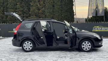 Hyundai i30 I CW Facelifting 1.4 DOHC 109KM 2011 Hyundai i30 100 Bezwypadkowy, 4 el. szyby, grzane fotele GWARANCJA, zdjęcie 13