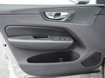 Volvo XC60 II 2023 Volvo XC 60 GD2J201#B4 B Plus Bright Podgrz.f I, zdjęcie 8