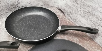 Набор сковород Amazon Basics 1852 Ø20/24/28