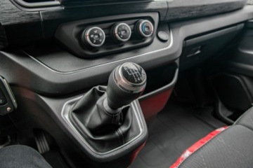 Renault Trafic III Combi 2.0 dCi  150KM 2026 RENAULT Trafic Kombi L2H1 2.0 150KM 2026, zdjęcie 27