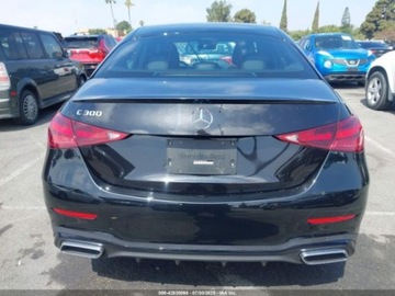 Mercedes Klasa C W206 2022 Mercedes-Benz Klasa C 300 2022 2.0l 2.0 Benzyna 255KM, zdjęcie 4