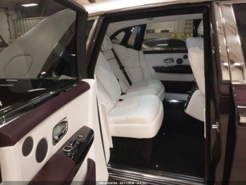 Rolls-Royce 2018 Rolls-Royce Phantom 2018 6.7 Benzyna 563KM, zdjęcie 15