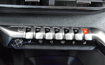 Peugeot 5008 II Crossover 2.0 BlueHDI 180KM 2020 Peugeot 5008 totalny full SKORA Alusy LED Navi. BLIS linne assist Grzane f, zdjęcie 33