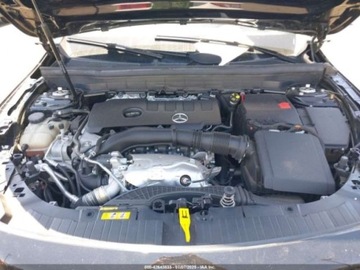 Mercedes GLB 2021 Mercedes-Benz GLB 2021 Mercedes-Benz GLB GLB 250 SUV 2.0 Benzyna 221KM, zdjęcie 8