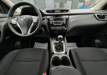 Nissan Qashqai II Crossover 1.2 DIG-T 115KM 2016 Nissan Qashqai gwarancja ZAREJESTROWANY bezwypadkowy LANE ASSIST czuj, zdjęcie 25
