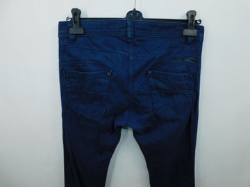 Diesel Darron spodnie męskie W31L32 r slim tapered