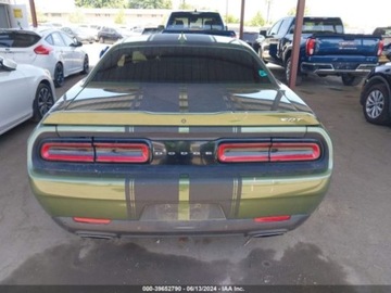 Dodge Challenger III 2018 Dodge Challenger 2018 Dodge Challenger SRT 392 RWD 6.4 Benzyna 485KM, zdjęcie 4