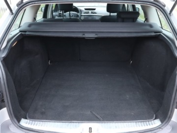 Renault Laguna II Kombi 1.9 dCi 130KM 2007 Renault Laguna 1.9 dCi, Salon Polska, Klima, zdjęcie 12