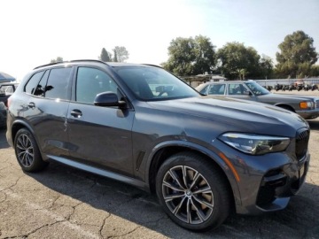 BMW X5 G05 2022 BMW X5 M50i 2022 4.4l 4.4 Benzyna 523KM, zdjęcie 4