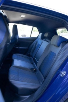 Volkswagen Golf VIII R 2.0 TSI 320KM 2022 Volkswagen Golf 320KM, serwis ASO, Fv 23, harmankardon, szyberdach 2.0, zdjęcie 24