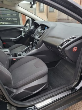Ford Focus III Hatchback 5d 1.6 Duratec 105KM 2012 Ford Focus 1.6 benzyna 105km / Titanium / Alu /, zdjęcie 10