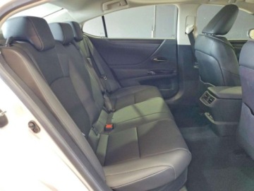 Lexus ES VII (XV70) 2024 Lexus ES 300H Base 2024 2.5 Hybryda Plug-in 215KM, zdjęcie 10