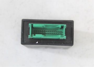 BMW E38 МОДУЛЬ CCM 8352059