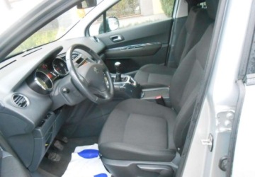 Peugeot 5008 I Minivan 1.6 VTi 120KM 2010 Peugeot 5008 Peugeot 5008 I 1.6 BENZYNA 120 KM 1.6 Benzyna 120KM, zdjęcie 10