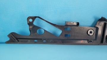 BMW 5' G31 540D XDRIVE 18r ПРОКЛАДКА КРЫШКИ НАКЛАДКА ПРАВАЯ 7349606