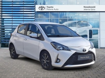 Toyota Yaris III Hatchback 5d Facelifting 2017 1.5 Dual VVT-iE 111KM 2018 Toyota Yaris 1.5 Premium CVT III (2011-2019) 1.5 P, zdjęcie 6