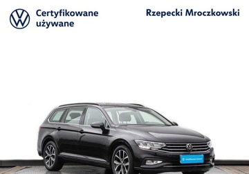 Volkswagen Passat B8 Variant Facelifting 2.0 TDI SCR 150KM 2022 Volkswagen Passat Variant 2.0TDI 150KM Business DSG, Czujniki Parkowania,, zdjęcie 2