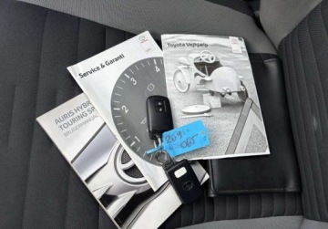 Toyota Auris II Touring Sports Facelifting 1.8 Hybrid 136KM 2016 Toyota Auris 1.8 HYBRYDA 136KM BEZWYPADKOWA kamera gwarancja 1.8, zdjęcie 35