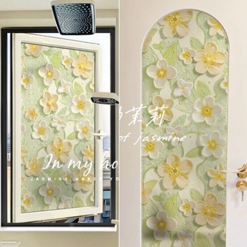 Статическая цветочная наклейка на окно