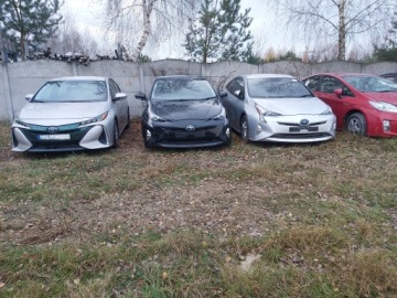 Топливозаливная трубка Toyota Prius IV xw50