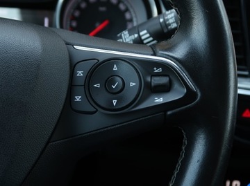 Opel Insignia II Sports Tourer 2.0 CDTI 170KM 2018 Opel Insignia 2.0 CDTI, 167 KM, Automat, Navi, zdjęcie 20