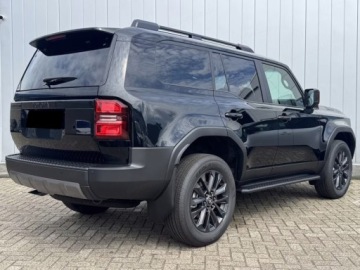 Toyota Land Cruiser VII Terenowy 5d 2.8 D-4D 204KM 2025 Od ręki - Executive 2.8 MHEV 205KM | Podgrzewane fotele!, zdjęcie 3