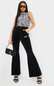 LL39 ТЕЛО ЗЕБРА PRETTYLITTLETHING 40