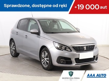 Peugeot 308 II Hatchback Facelifting 1.2 PureTech 110KM 2021 Peugeot 308 1.2 PureTech, Navi, Klima