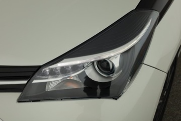 Toyota Yaris III Hatchback 5d Facelifting Hybrid 100KM 2016 Toyota Yaris 1.5 Hybrid, Salon Polska, Automat, zdjęcie 19