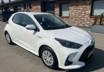 Toyota 2021 Toyota Yaris Hybryda Automat Kamera 1.3 Benzyna 99KM