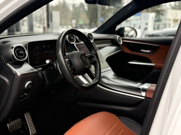 Mercedes GLC C254/X254 SUV 2.0 200 MHEV 204KM 2024 Mercedes-Benz GLC 4Matic Coupe rej 2025 AMG Line Night Digital Light salon, zdjęcie 3