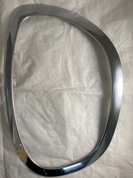 Pierścień lampy MINI F60 7388118 7388117 Oryginał