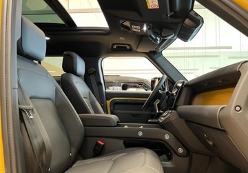 Land Rover Defender IV (L663) 2025 Land Rover Defender Defender MY26 3.0D I6 350 PS AWD Auto Trophy Edition D, zdjęcie 6