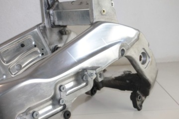 APRILIA RSV 1000 MILLE 97-03 РАМА С ДОКУМЕНТАМИ 2002