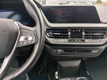 BMW Seria 1 F40 Hatchback 2.0 120i 178KM 2022 BMW 120 BMW 120i, zdjęcie 21