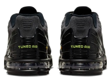 МУЖСКАЯ СПОРТИВНАЯ ОБУВЬ NIKE AIR MAX PLUS III