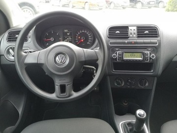 Volkswagen Polo V Hatchback 5d 1.2 TDI-CR DPF 75KM 2010 Volkswagen Polo 1.2 TDI 75KM # Klima # Parktronik, zdjęcie 13