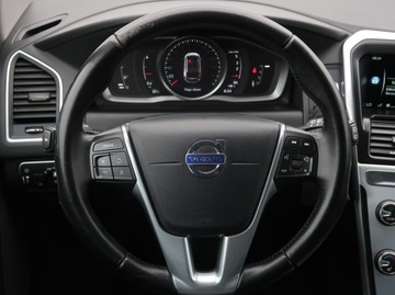 Volvo XC60 I SUV Facelifting 2.0 D3 DRIVE-E 150KM 2016 Volvo XC60 D3, Salon Polska, Serwis ASO, Automat, zdjęcie 15