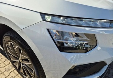 Skoda Kamiq Crossover Facelifting 1.0 TSI 115KM 2024 Skoda Kamiq 1.0 TSI 115 KM 7 DSG Selection Benzyna 115KM, zdjęcie 19